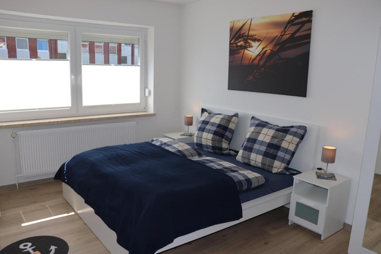 Appartamento Wippsteert - 5 Sterne - Mit Balkon Und Pkw Stellplatz Emden
