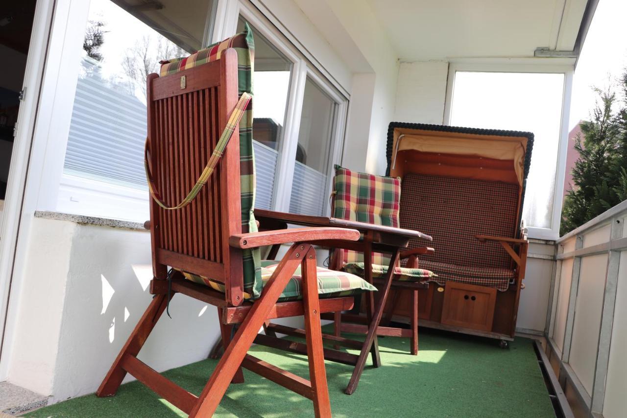Apartment Wippsteert - 5 Sterne - Mit Balkon Und Pkw Stellplatz Emden